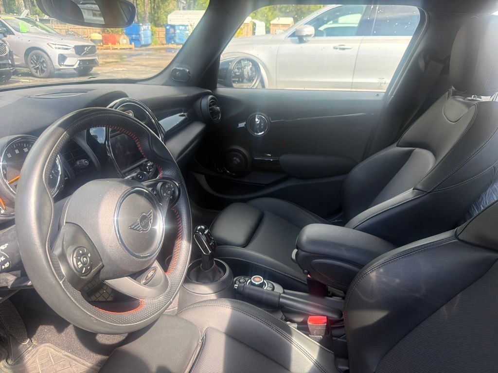 mini hardtop 4 door 2020 WMWXU9C01L2L81088 image mini hardtop 4 door 2020 WMWXU9C01L2L81088 image